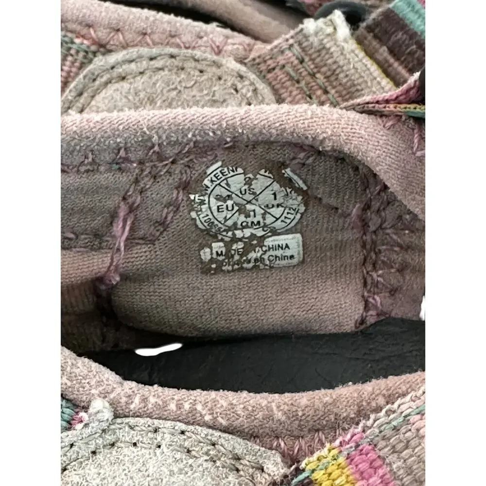 Keen kids pastel waterproof sandals Size 2